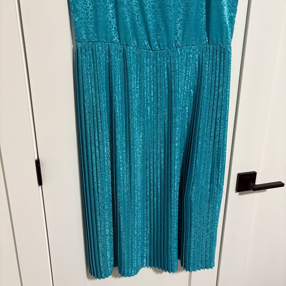 Vintage Pleated Teal Sleeveless Midi Dress Size Medium - Picture 6 of 10